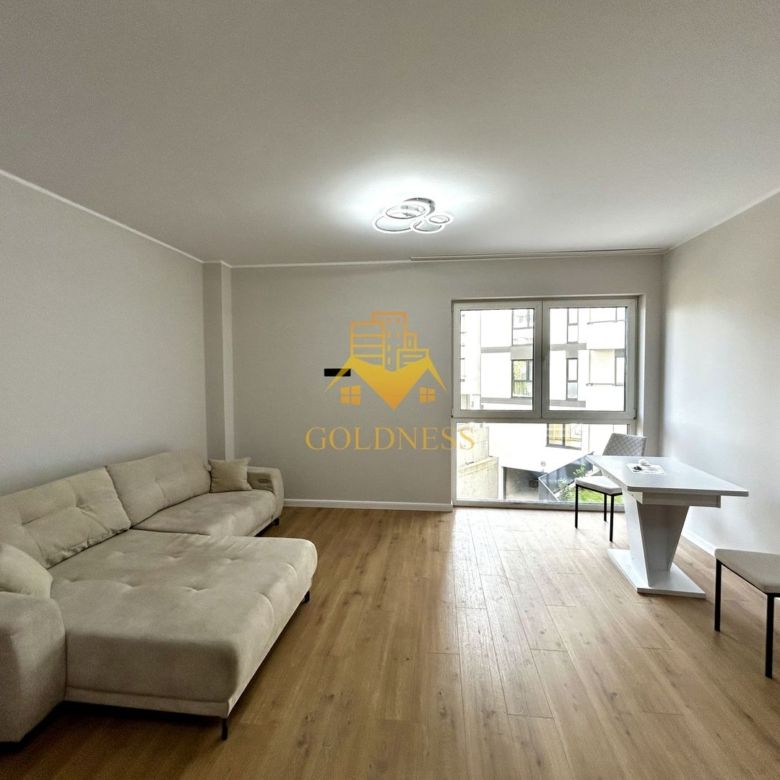 2 camere open space, Parcare, Prima Inchiriere, Piata Oser, Bulgaria - Imagine principala