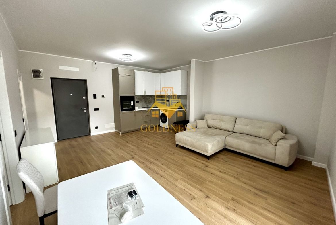 2 camere open space, Parcare, Prima Inchiriere, Piata Oser, Bulgaria - foto 2