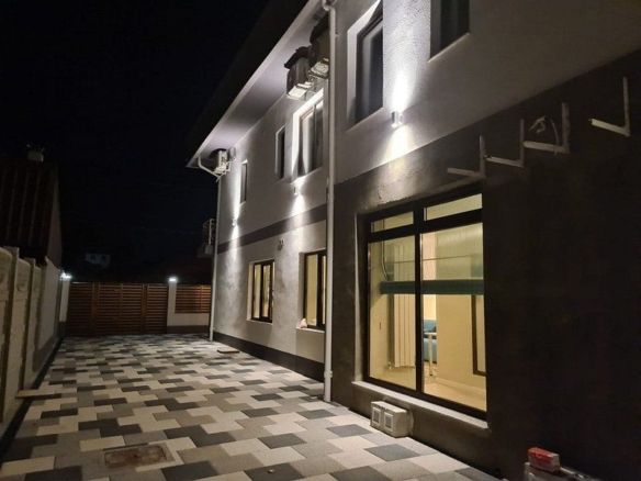 Vila P+1E,  7 camere, curte amenajata   - zona Mall, George Cosbuc, 2750 E - foto 2