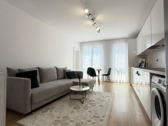 Apartament 2 camere, balcon, etaj intermediar, garaj, zona Eroilor - foto 3