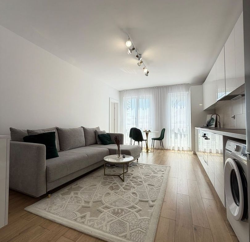 Apartament 2 camere, balcon, etaj intermediar, garaj, zona Eroilor - foto 3