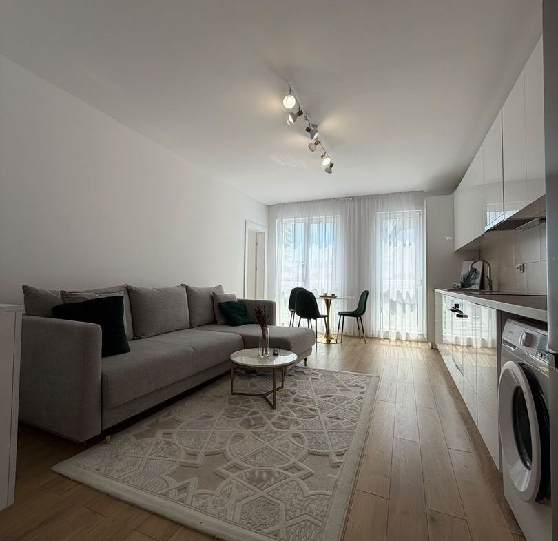 Apartament 2 camere, balcon, etaj intermediar, garaj, zona Eroilor - foto 5