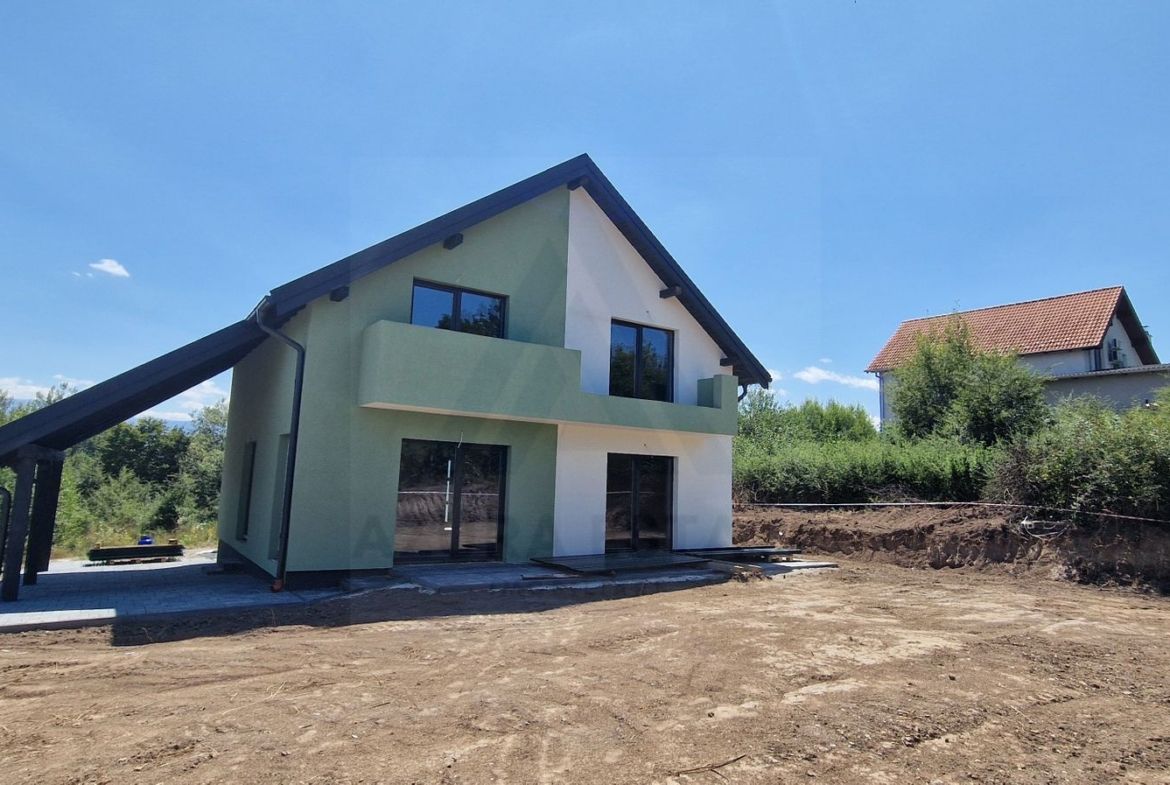 Casa individuala, 500 mp teren, cartierul Tineretului Selimbar - foto 5