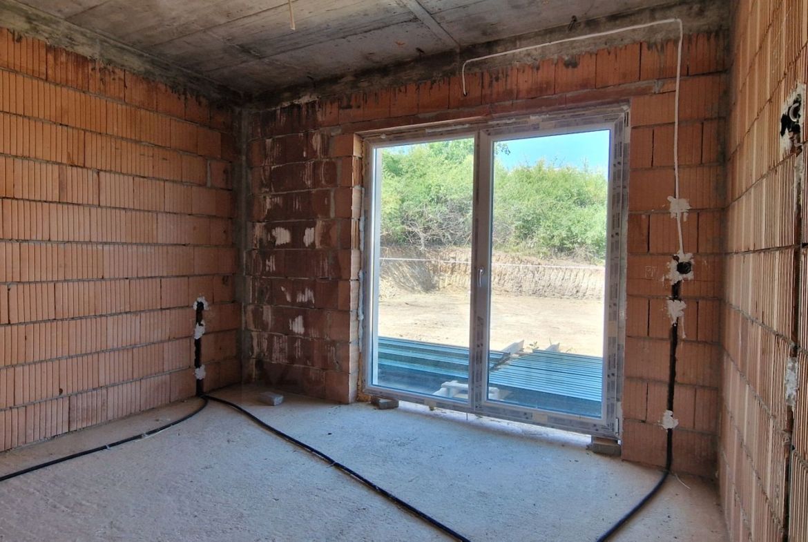 Casa individuala, 500 mp teren, cartierul Tineretului Selimbar - foto 7
