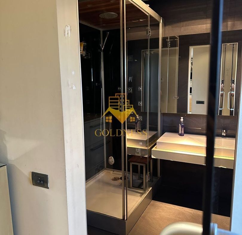 Casă de închiriat premium, terasă, Jacuzzi, Bună Ziua, Mega Image - foto 4