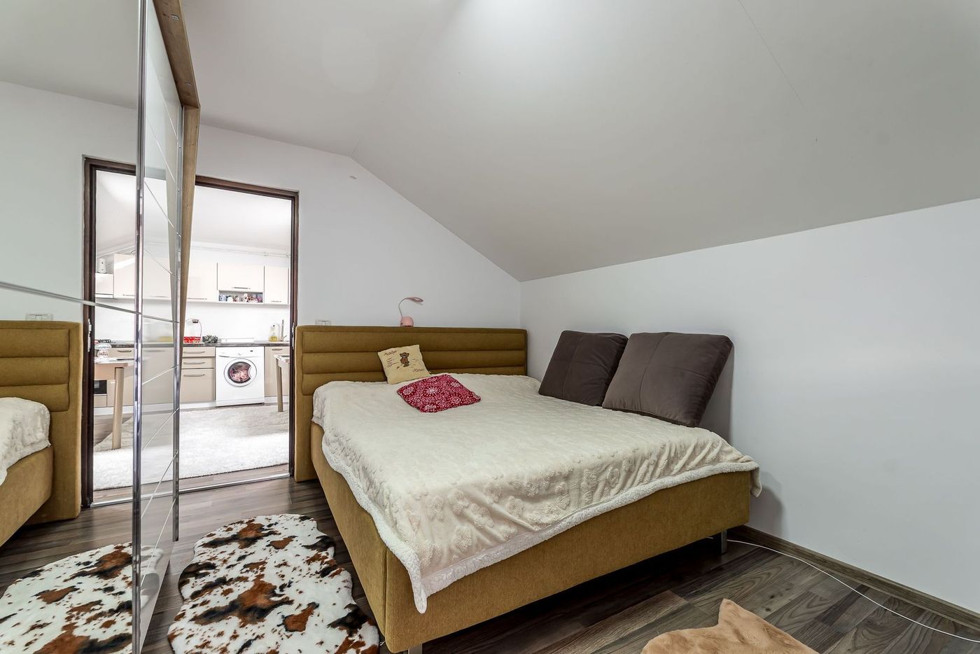 Apartament de închiriat cu 2 dormitoare, parcare inclusă, bloc nou - foto 5