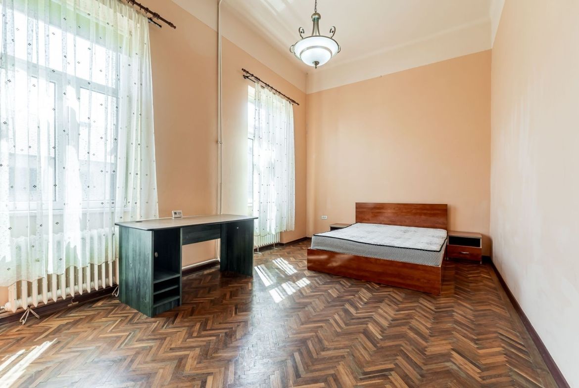 Apartament 3 camere lângă Parcul Copiilor | Etaj 1 | Fațadă renovată - foto 8