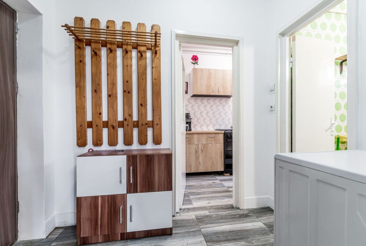 Apartament cu 1 cameră, balcon închis și boxă pe str. Carol Davila - foto 5