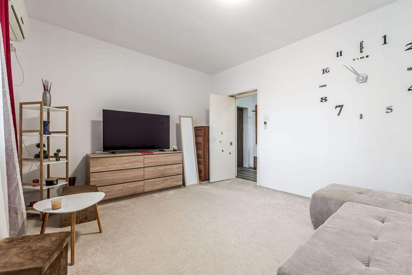 Apartament cu 1 cameră, balcon închis și boxă pe str. Carol Davila - foto 7