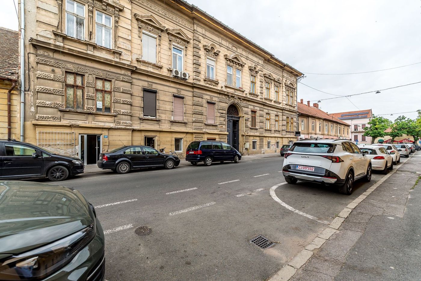 Apartament 2 camere Str. Lucian Blaga, clădire în renovare completa - foto 2