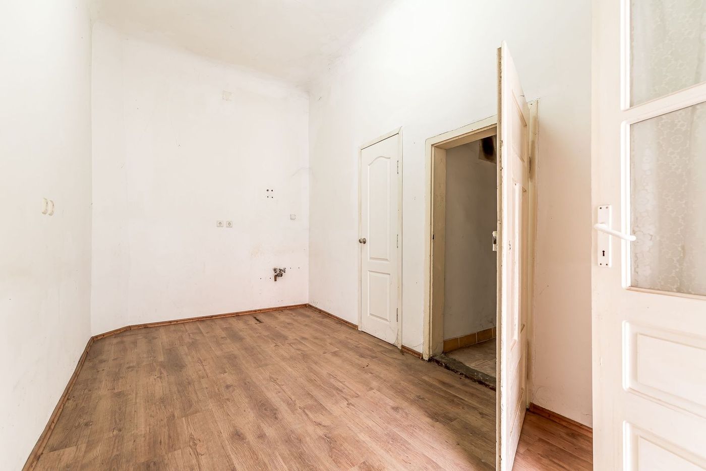 Apartament 2 camere Str. Lucian Blaga, clădire în renovare completa - foto 6
