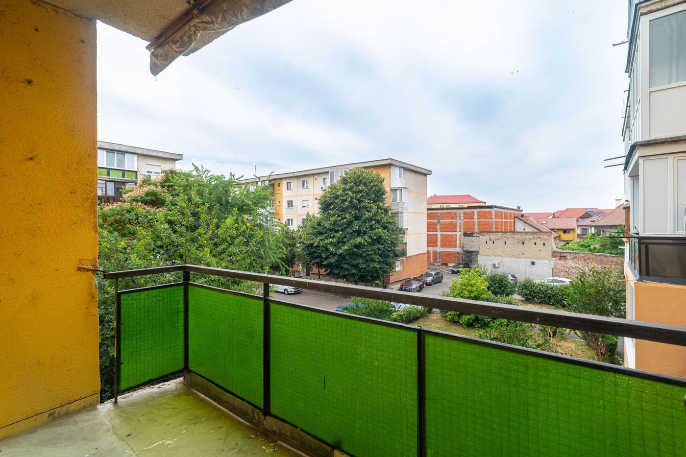 Apartament spațios cu 4 camere – Zona Boul Roșu 0% COMISION - foto 2