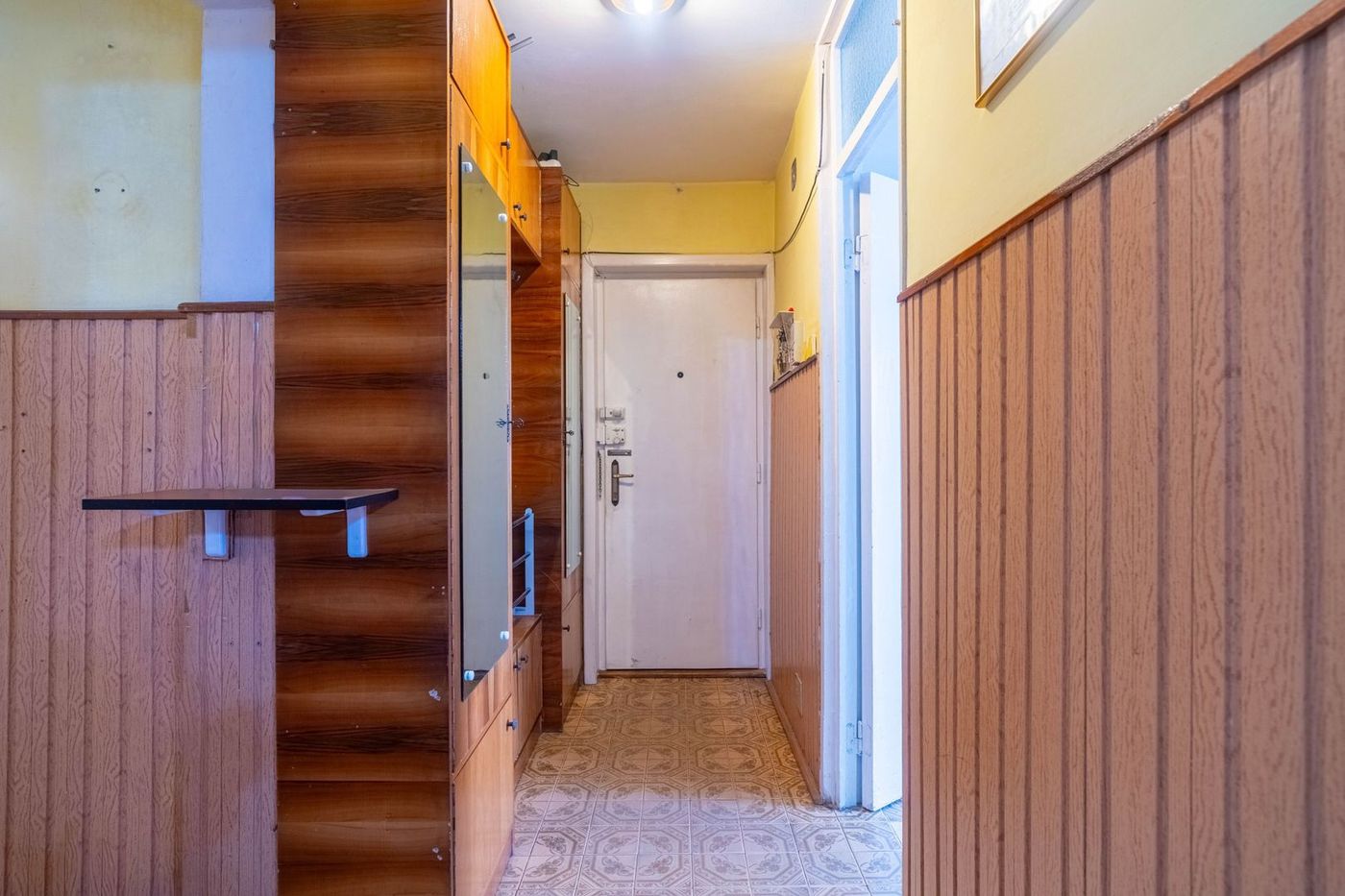 Apartament spațios cu 4 camere – Zona Boul Roșu 0% COMISION - foto 7