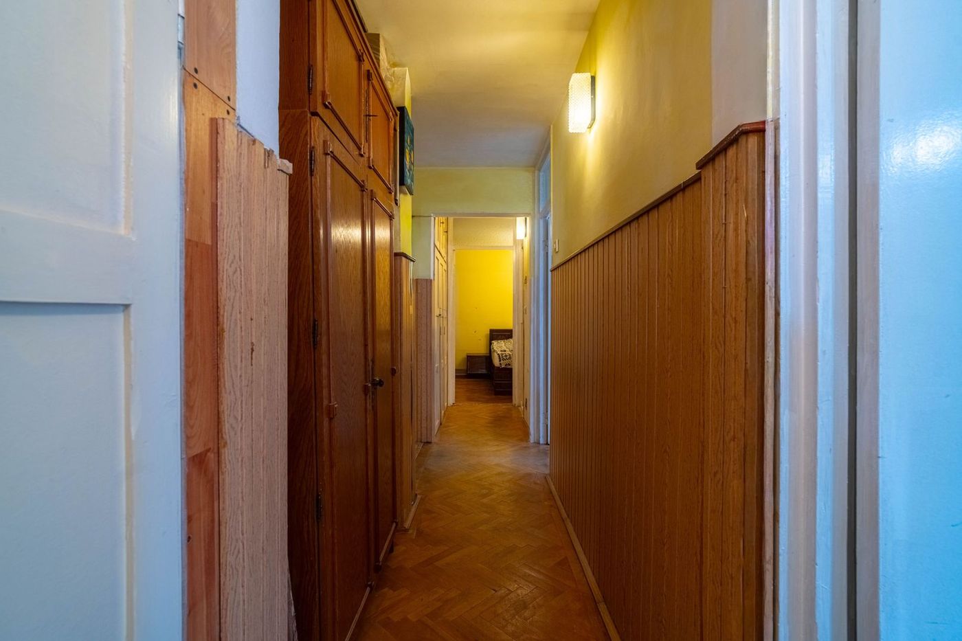Apartament spațios cu 4 camere – Zona Boul Roșu 0% COMISION - foto 8