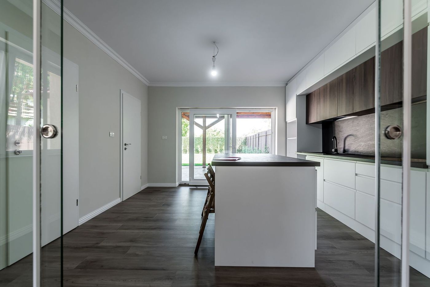 Casă gata de mutat în Aradul Nou, renovată complet (2026) - foto 7