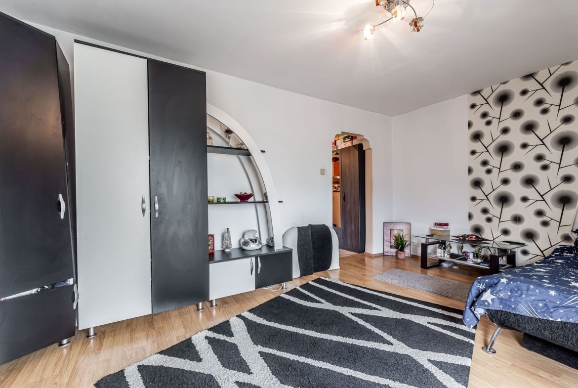 Apartament 2 camere decomandat | Zona Genesys Arad - foto 3