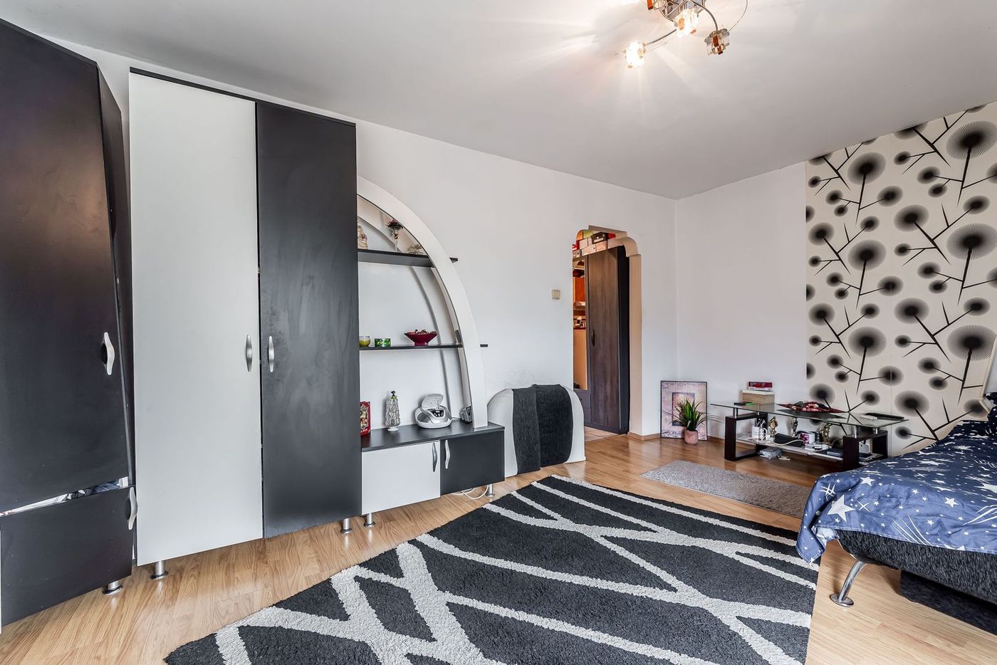 Apartament 2 camere decomandat | Zona Genesys Arad - foto 3 Apartament 2 camere decomandat | Zona Genesys Arad - foto 3