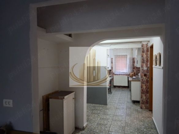 Ap 3 camere decomandat Lipovei parter - foto 2