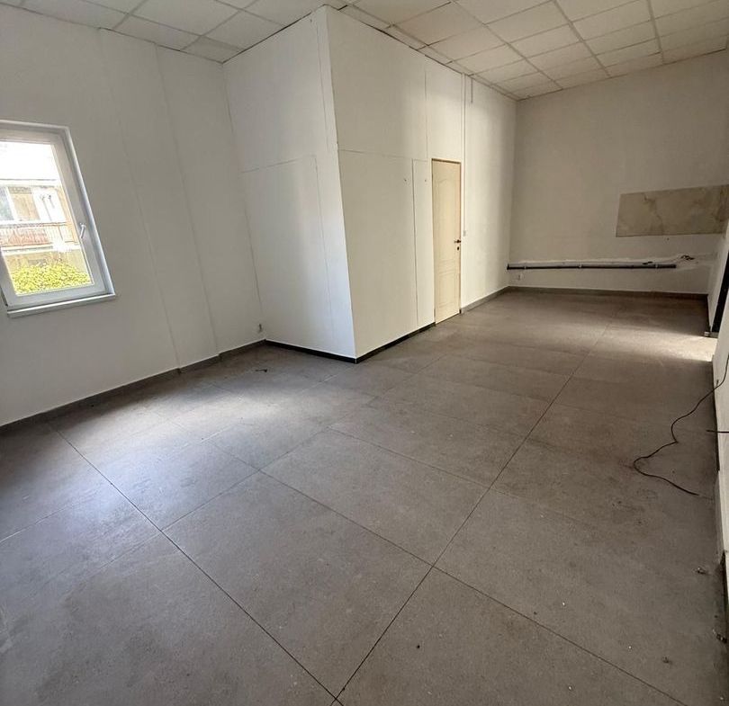 Spatiu comercial de inchiriat, 90 mp, alimentatie publica, Eroilor. - foto 4