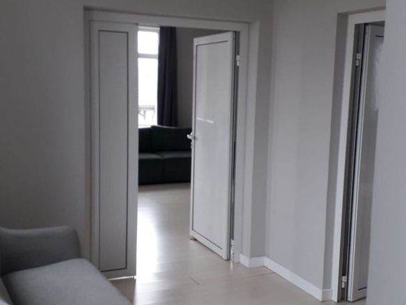 De inchiriat 2 apartamente cu 2 camere, etaj 1/2, strada Domneasca, 500 E - foto 2