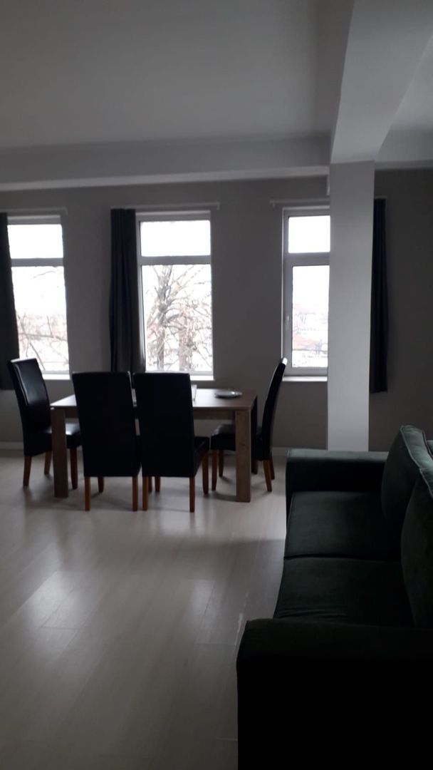 De inchiriat 2 apartamente cu 2 camere, etaj 1/2, strada Domneasca, 500 E - foto 6