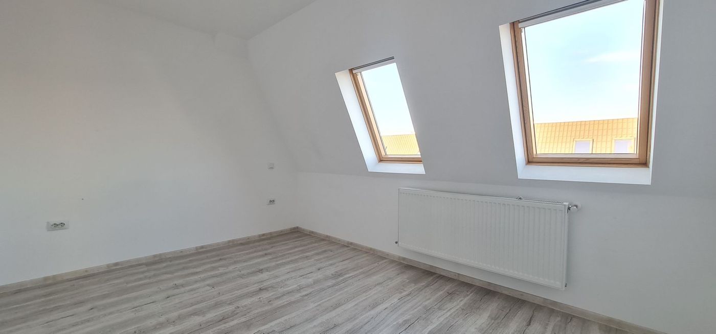 De inchiriat casa 4 camere bucatarie mobilata utilata Izvor - foto 7