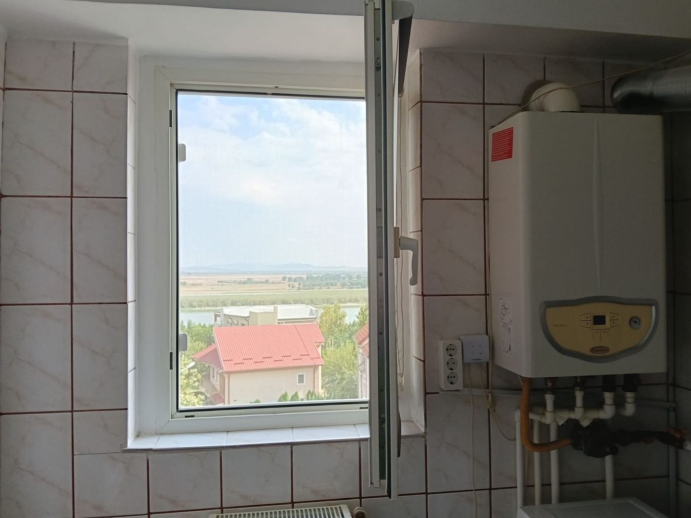 De inchiriat apartament spatios cu vedere la Dunare , etaj 5, 500 euro - foto 8