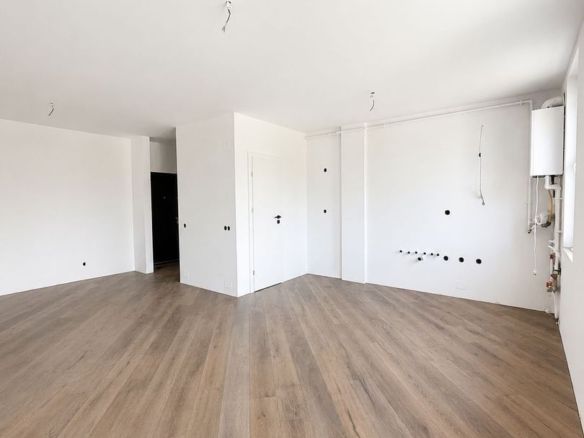Apartament 2 camere, depozitare, etaj intermediar, balcon, garaj, boxa - foto 2