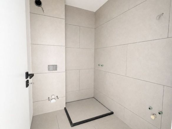 Apartament 2 camere, depozitare, etaj intermediar, balcon, garaj, boxa - foto 3