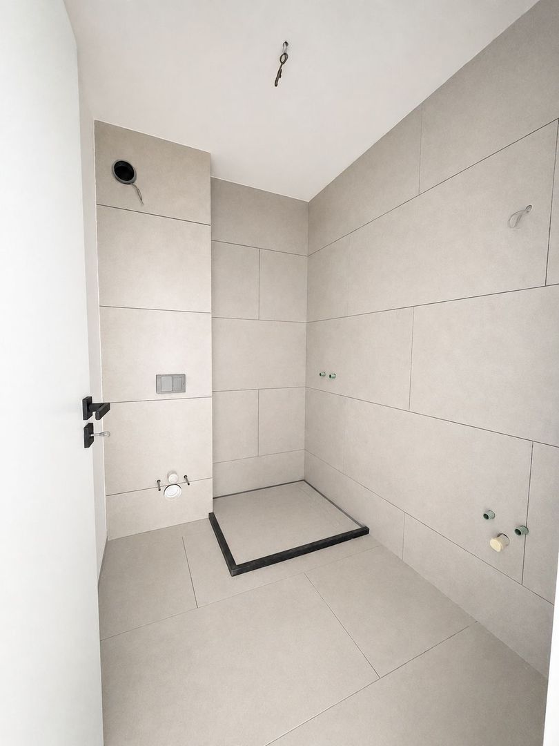 Apartament 2 camere, depozitare, etaj intermediar, balcon, garaj, boxa - foto 3