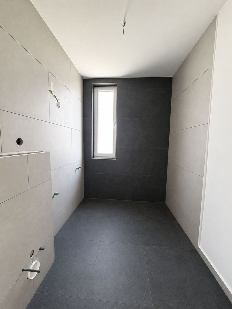 Apartament 3 camere, 2 bai, etaj intermediar, balcon, garaj, boxa - foto 5