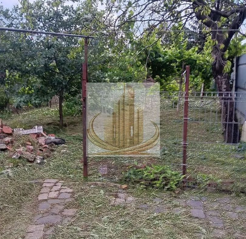 Casa de vanzare 3 apartamente zona Lipovei - foto 6