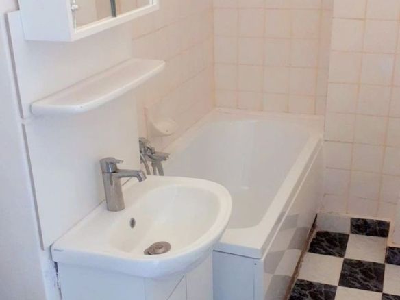 De inchiriat apartament cu o camera si balcon, etaj 4, Mazepa 1, 1600 lei - foto 3