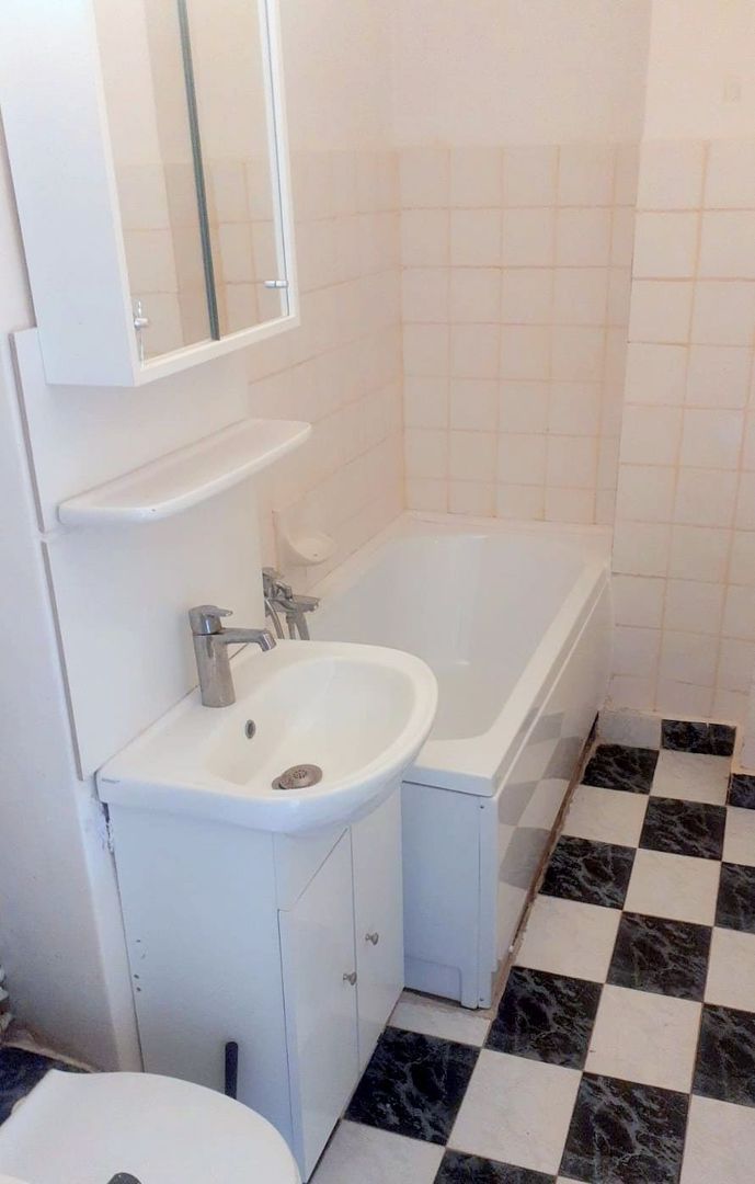 De inchiriat apartament cu o camera si balcon, etaj 4, Mazepa 1, 1600 lei - foto 3 De inchiriat apartament cu o camera si balcon, etaj 4, Mazepa 1, 1600 lei - foto 3