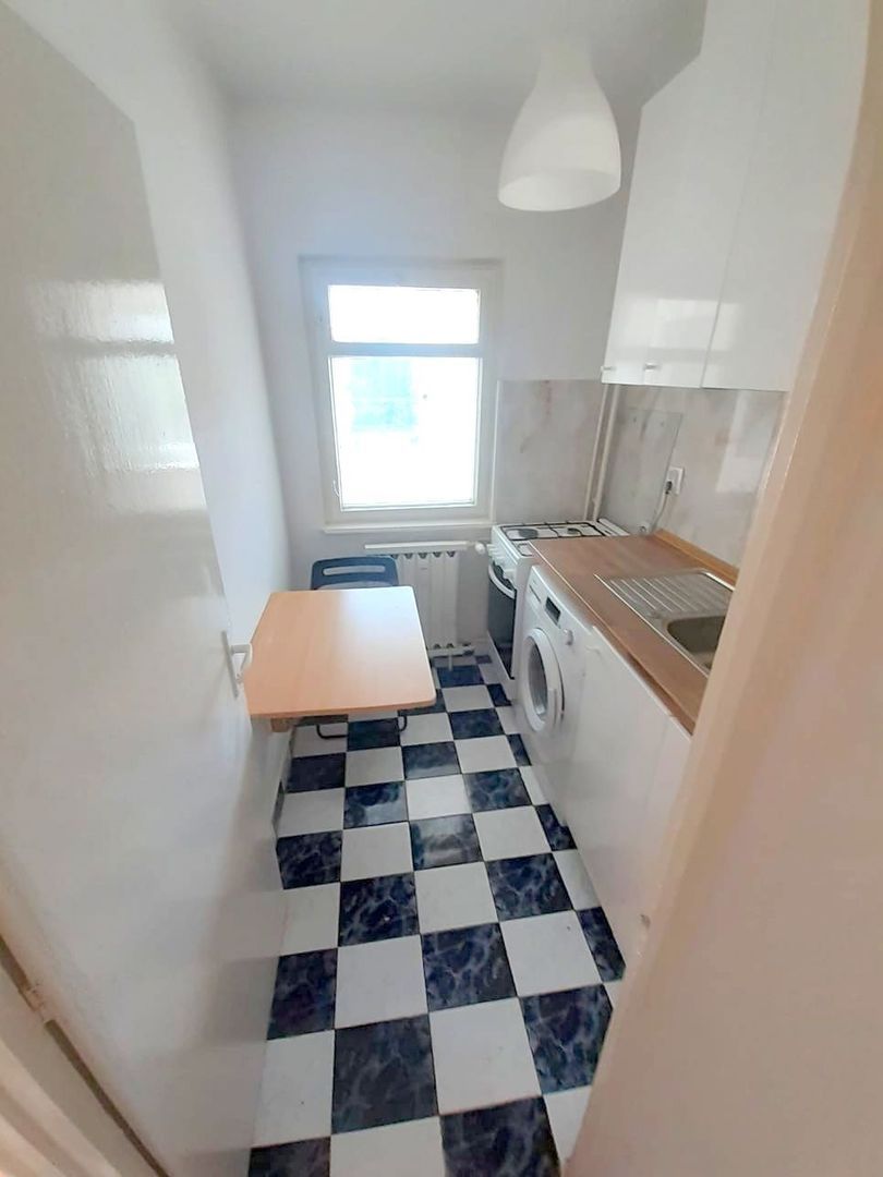 De inchiriat apartament cu o camera si balcon, etaj 4, Mazepa 1, 1600 lei - foto 5 De inchiriat apartament cu o camera si balcon, etaj 4, Mazepa 1, 1600 lei - foto 5