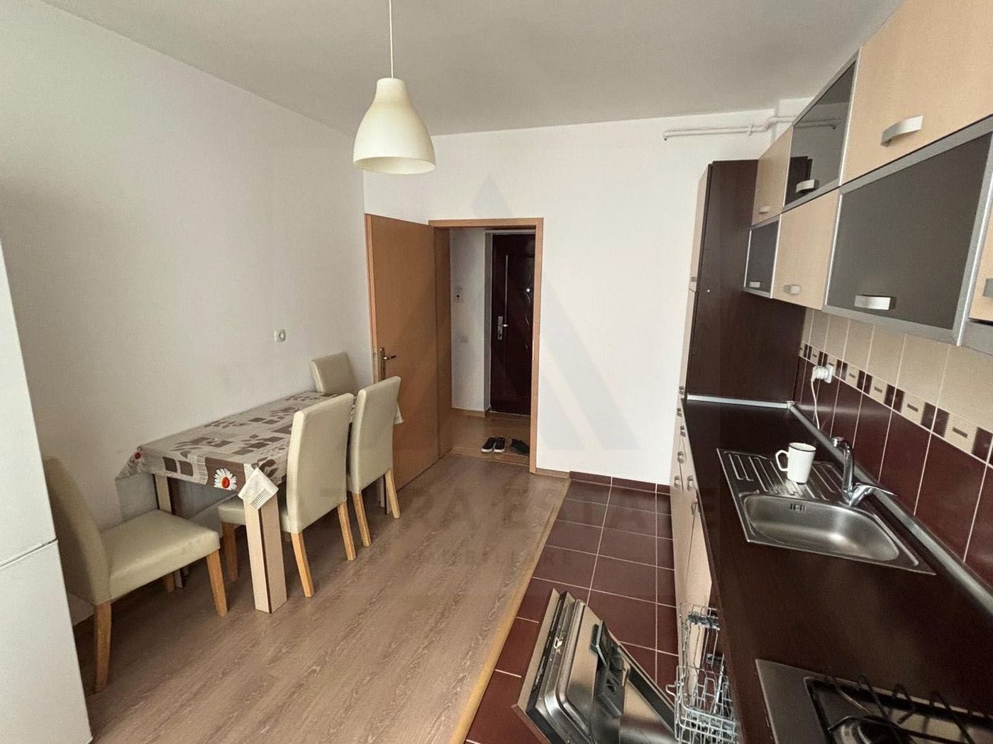 Apartament 2 camere 56 mp utili 2 balcoane etaj 2 Cartier Alma - foto 6