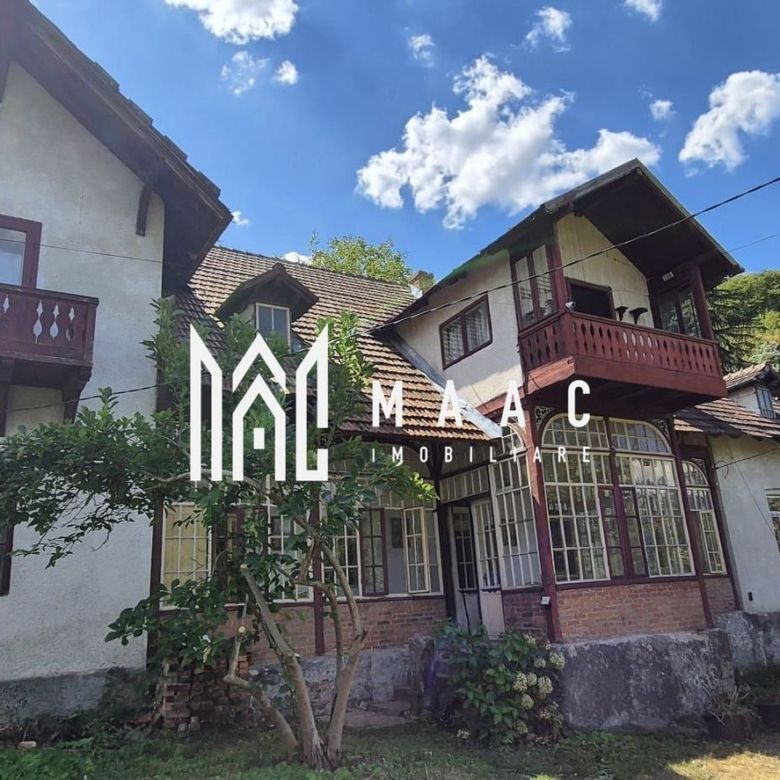 Casă 12 camere de vânzare | Râmnicu Vâlcea, Central | 570 mp - Imagine principala