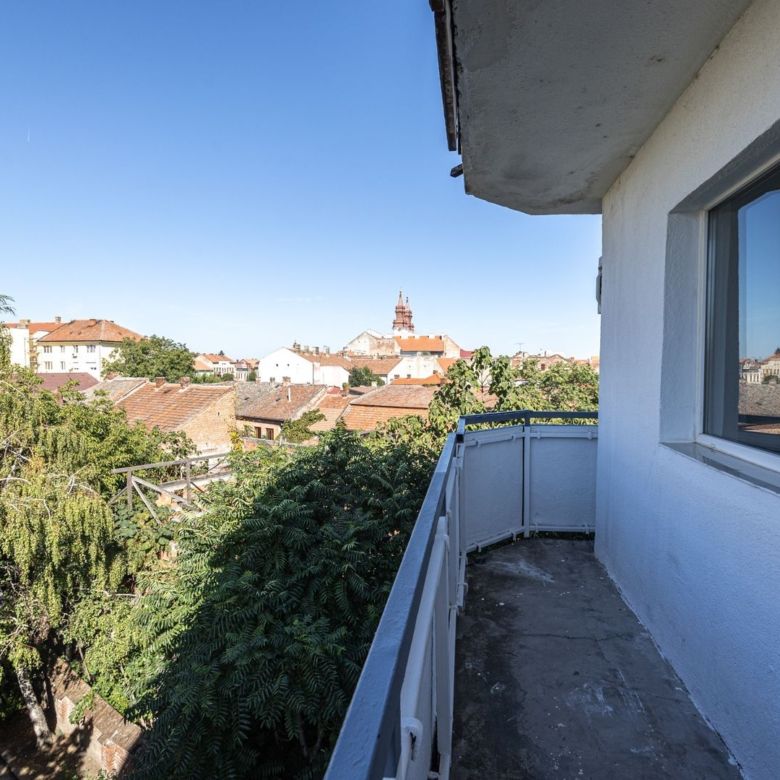 Apartament 2 camere - renovat - Piața Catedralei - COMISION 0 - Imagine principala