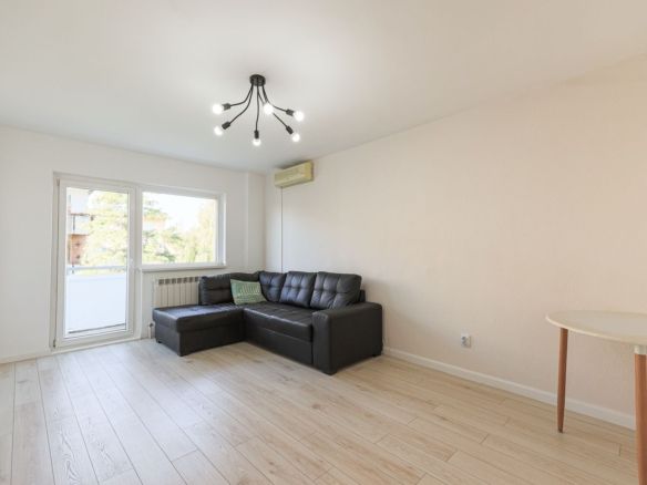 Apartament 2 camere - renovat - Piața Catedralei - COMISION 0 - foto 3