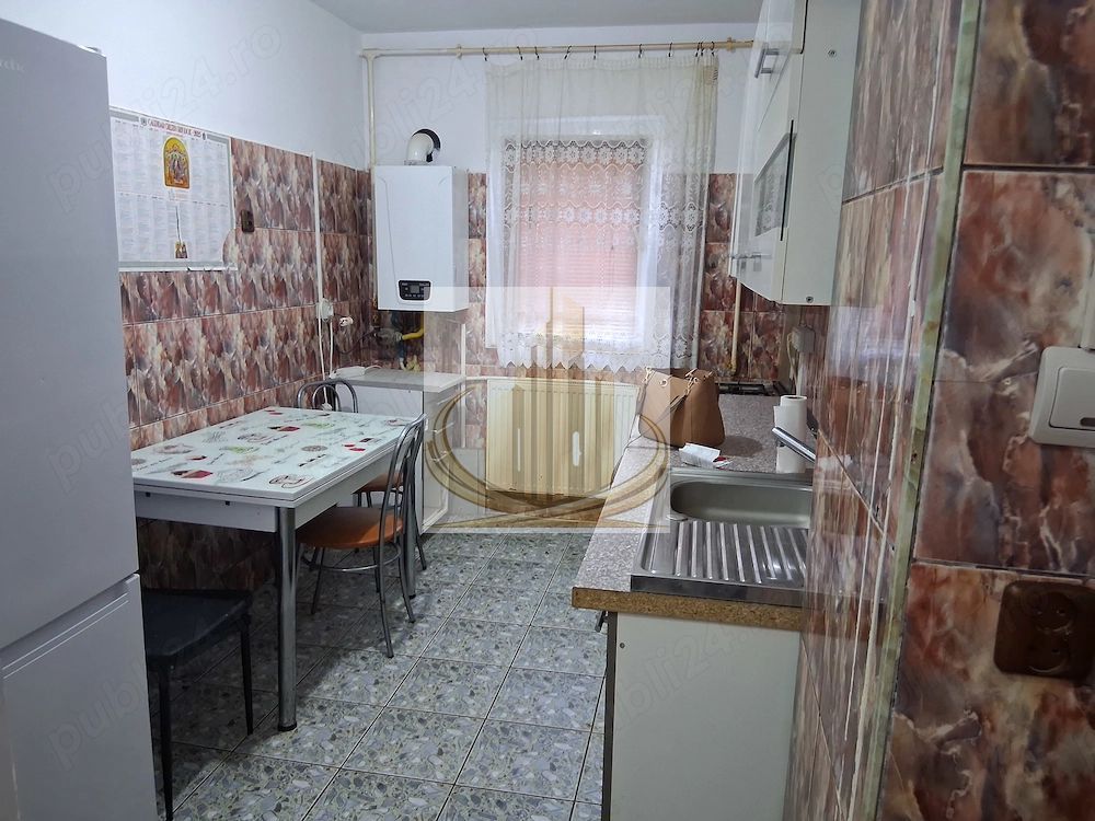 Ap 3 camere decomandat Lipovei parter - foto 8