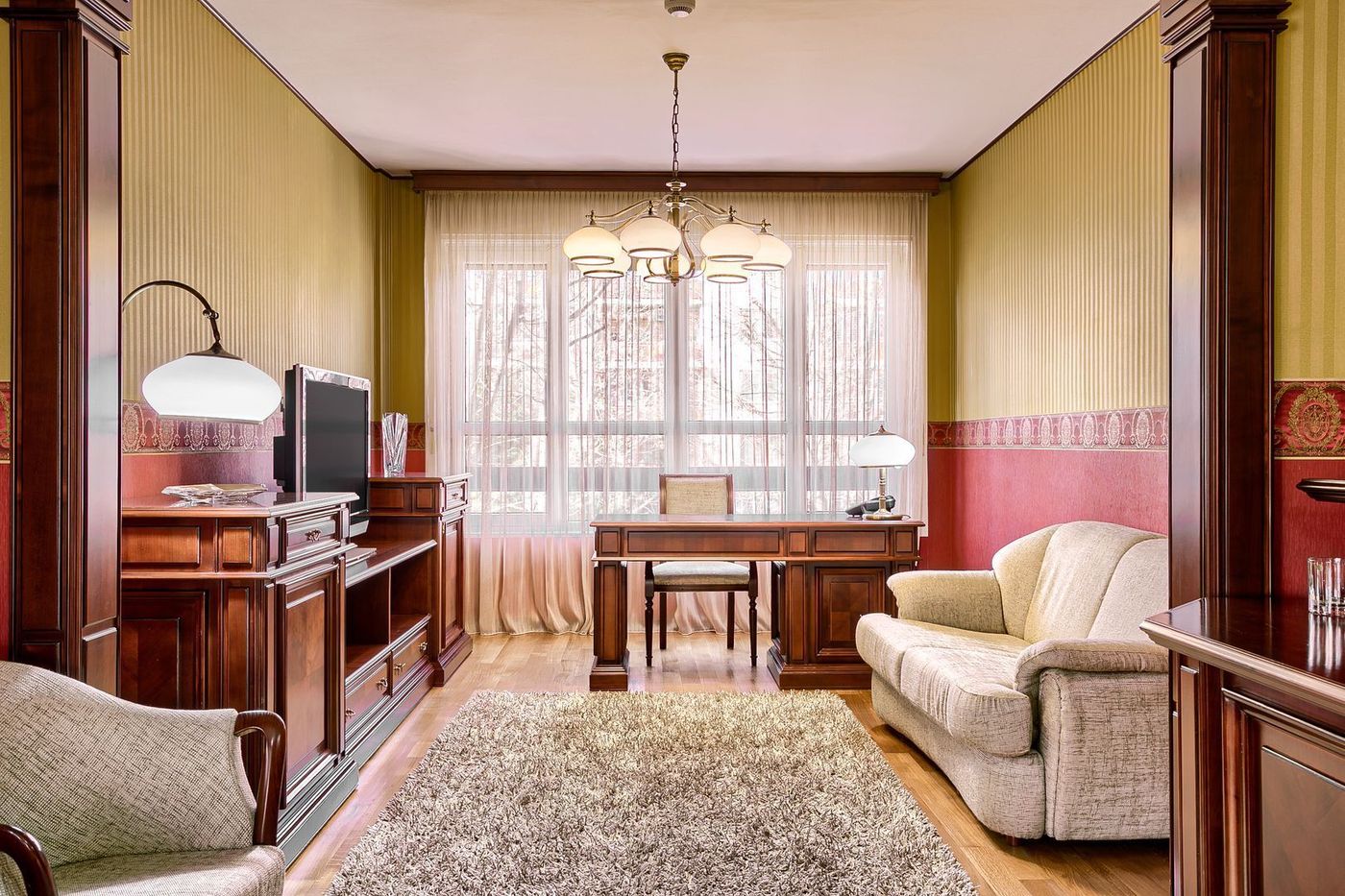 Oportunitate de investiție: Hotel Best Western de 4 stele Arad - Român - foto 3