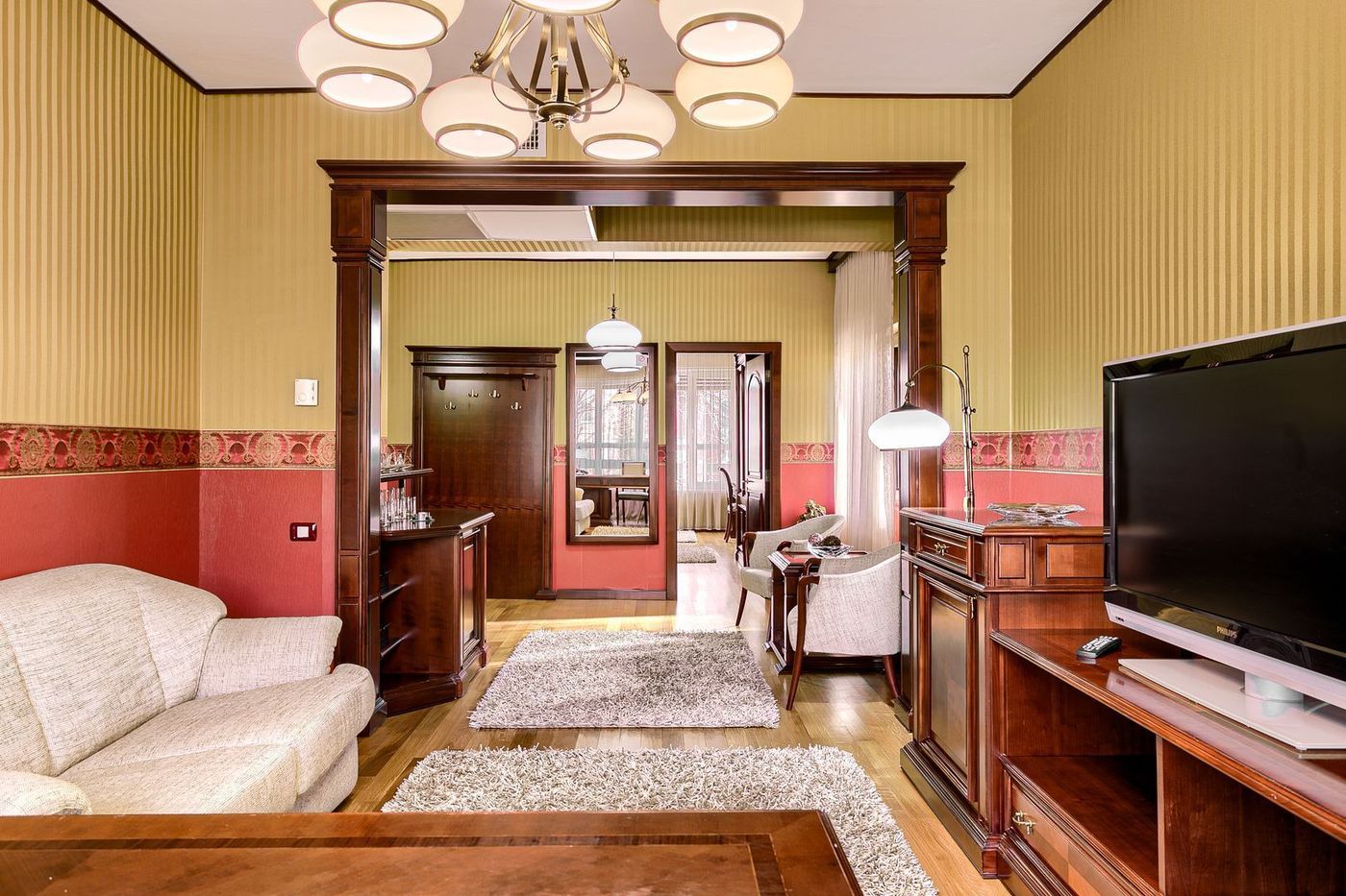 Oportunitate de investiție: Hotel Best Western de 4 stele Arad - Român - foto 7