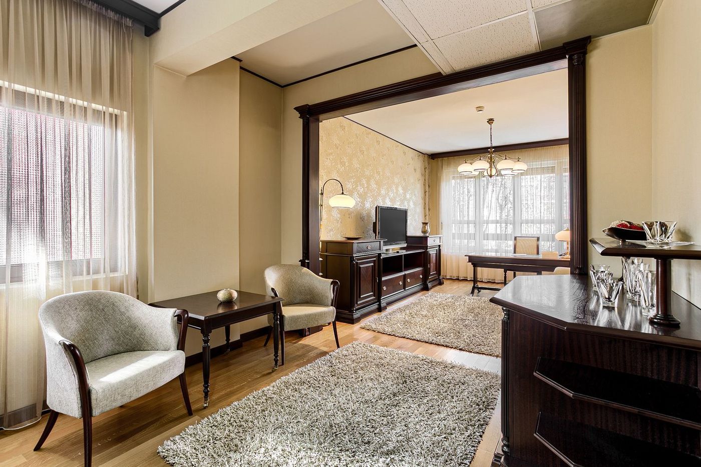 Oportunitate de investiție: Hotel Best Western de 4 stele Arad - Român - foto 8
