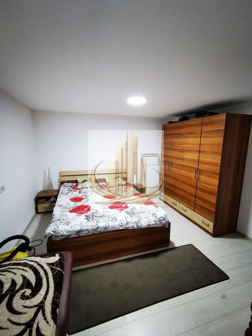 Casa individuala Mehala teren 740mp 200.000 Euro - foto 7