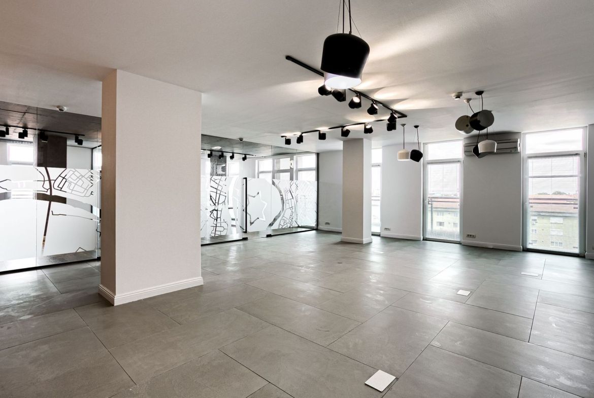 Spațiu de birouri ultracentral de închiriat – Arad Plaza, cu parcare - foto 5
