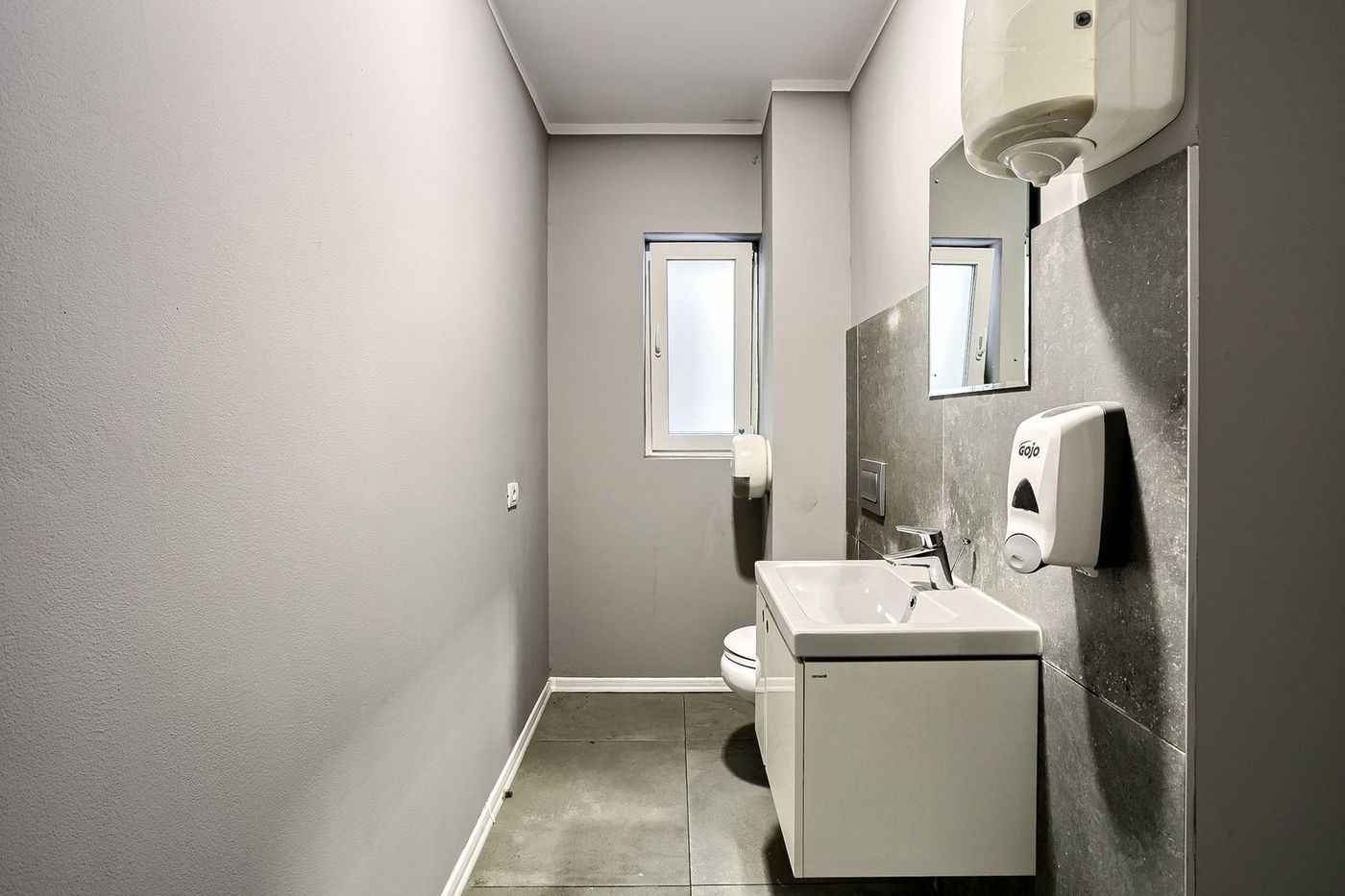 De vânzare spațiu de birouri ultracentral Arad Plazza - foto 8