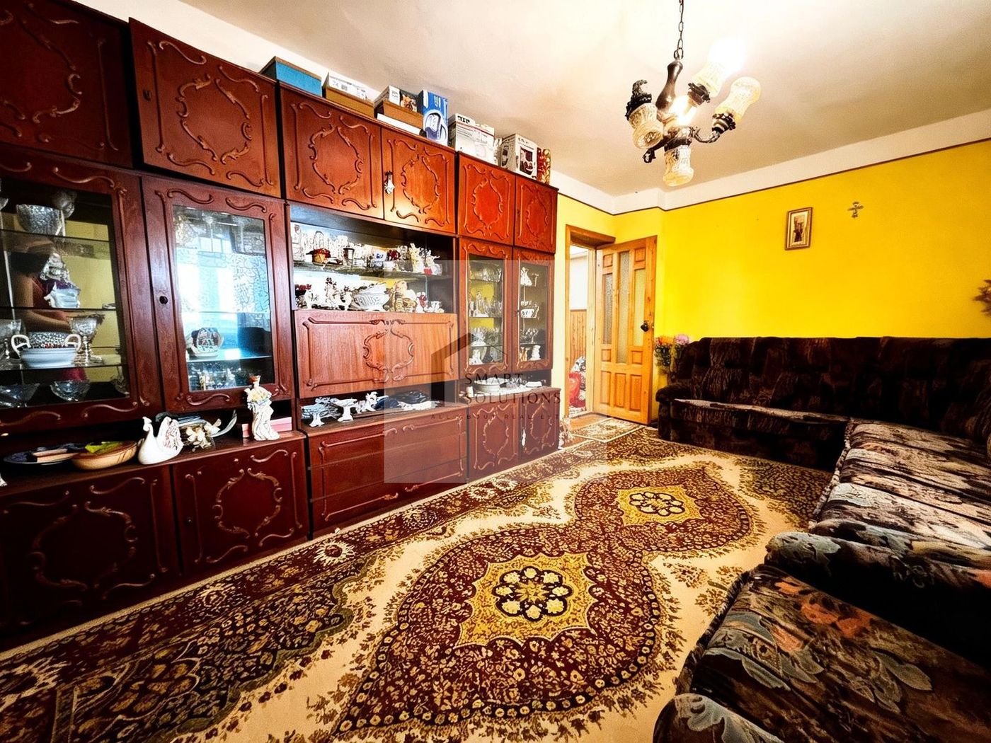 Apartament 2 camere, 59 mp, două balcoane, in centrul orașului Săveni - foto 2