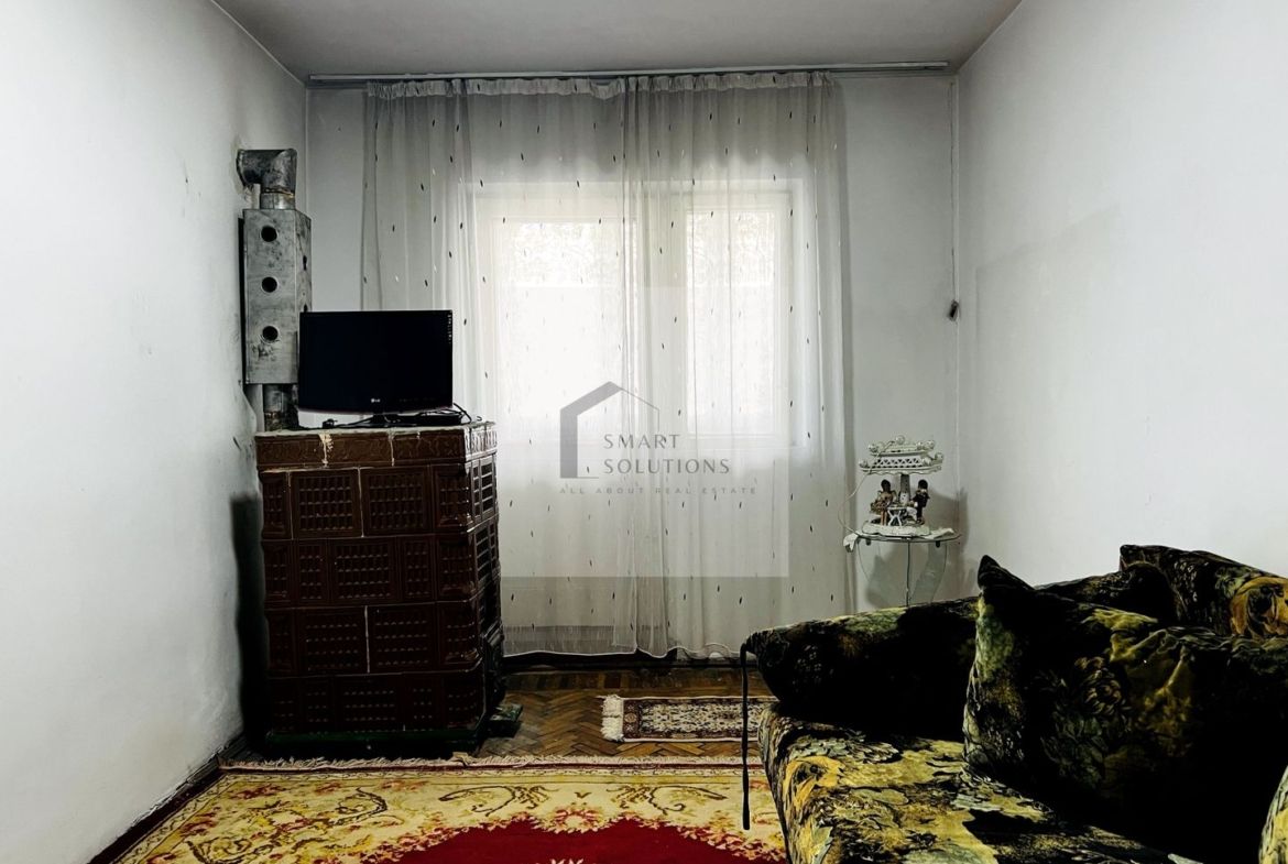 Apartament 2 camere, 59 mp, două balcoane, in centrul orașului Săveni - foto 4