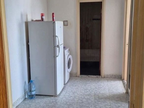 apartament decomandat 2 camere - foto 3