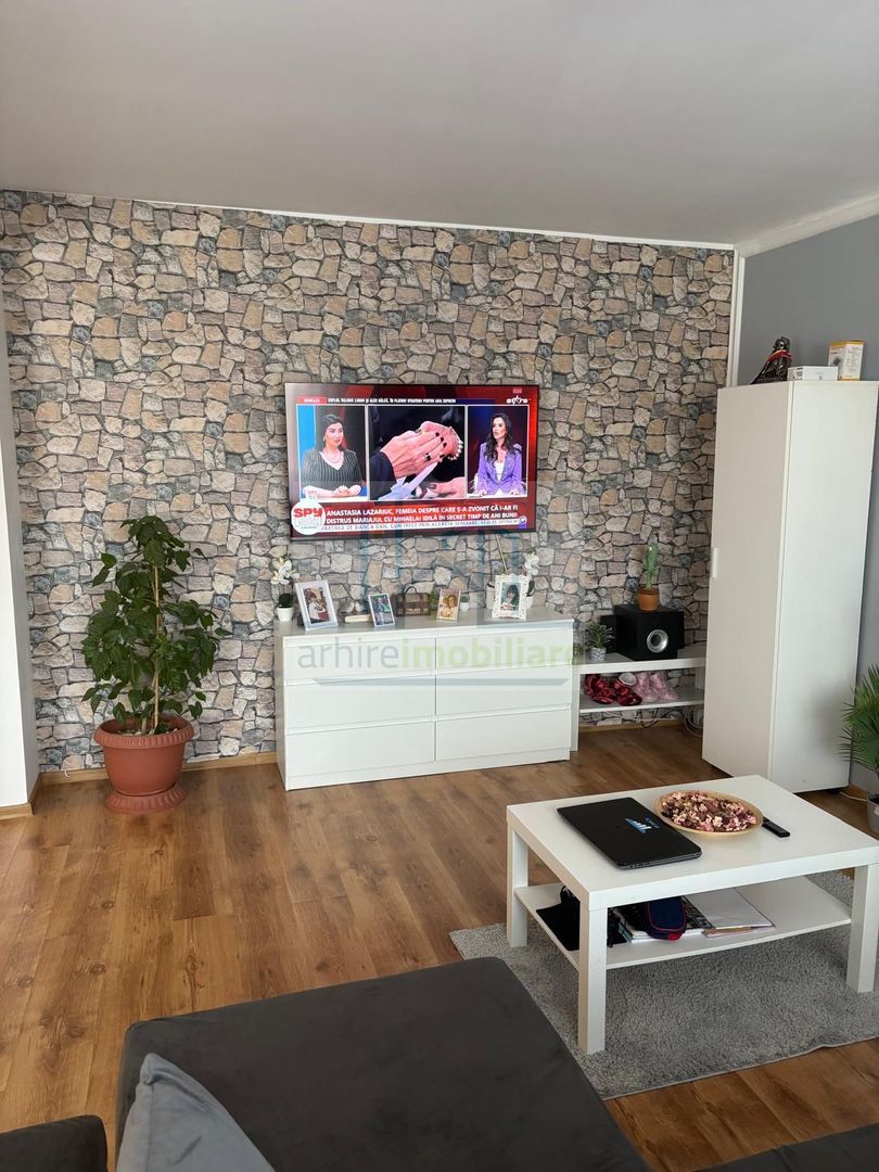 👉 Apartament 2 camere de vânzare Pantelimon | Etaj 1 | Parcare | - foto 3